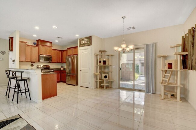 Building Photo - Beautiful Two Story Located on the Southwest