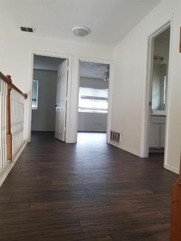 Building Photo - 6701 Driffield Cir E