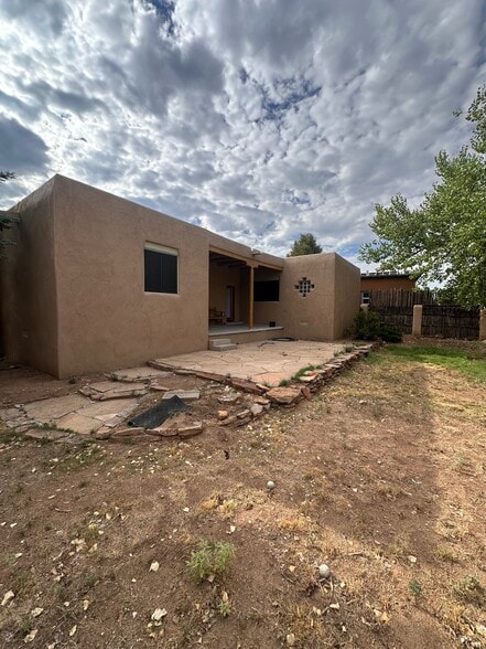 Building Photo - 2324 Brother Abdon Way