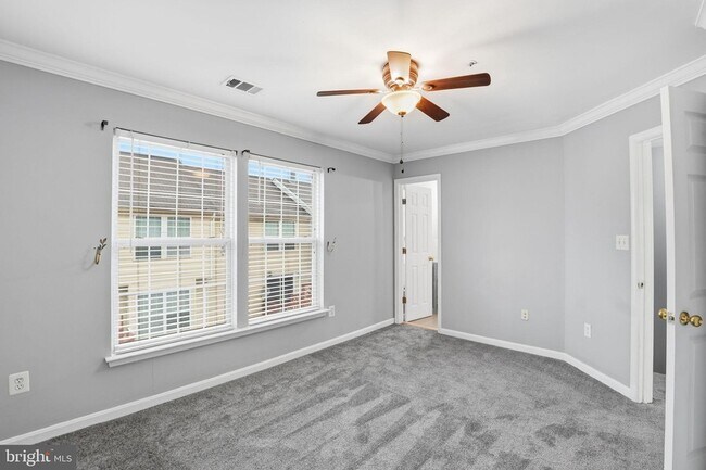 Building Photo - 13815 Churchville Dr