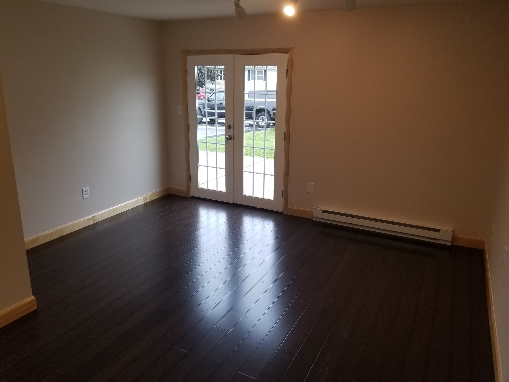 Building Photo - 213 Governors Park Rd