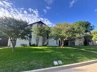 Building Photo - 13511 Red Fern Ln