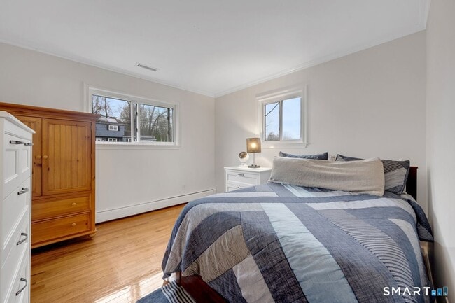 Building Photo - 51 Ledgewood Dr