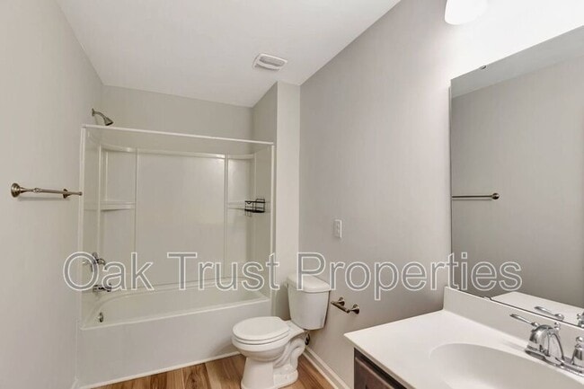 Building Photo - 215 Goshen Rd