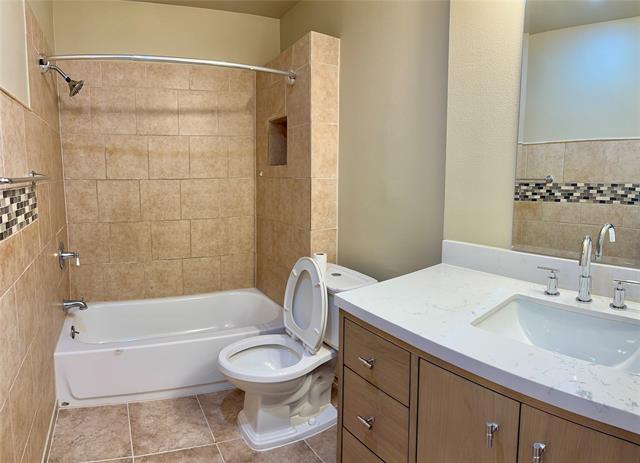 Building Photo - 1213 Hawley Ln