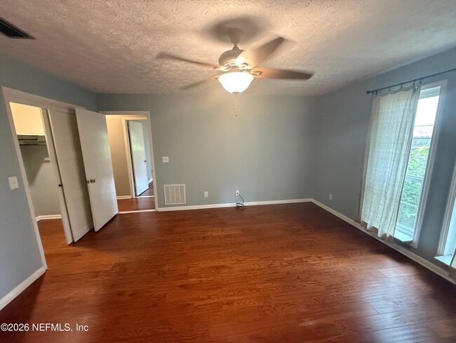 Building Photo - 2374 Stafford Dr