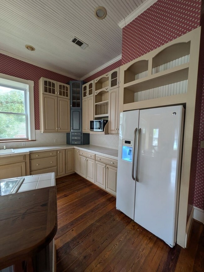 Building Photo - Beautiful home in the heart of Valdosta