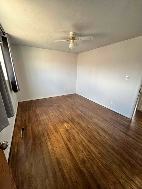 Building Photo - 397 Isgreen Cir