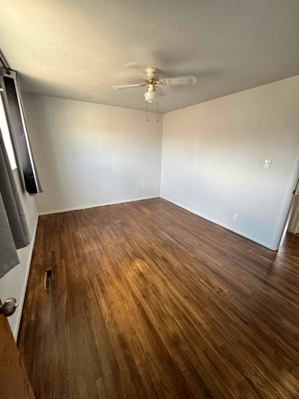 Building Photo - 397 Isgreen Cir