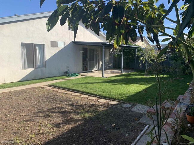 Building Photo - 3 br, 1.5 bath House - 11374 Acrux Dr