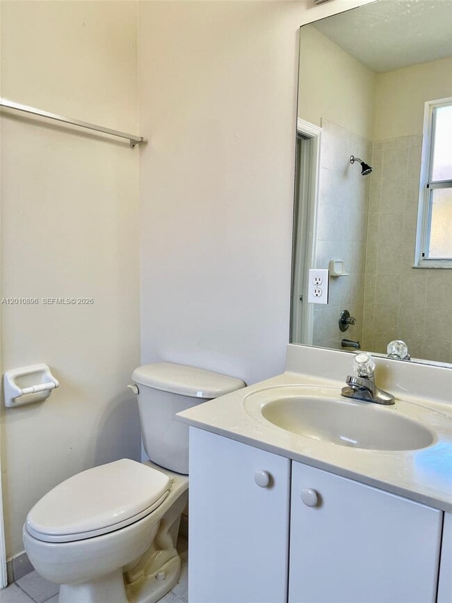 Building Photo - 8514 NW 111th Ct