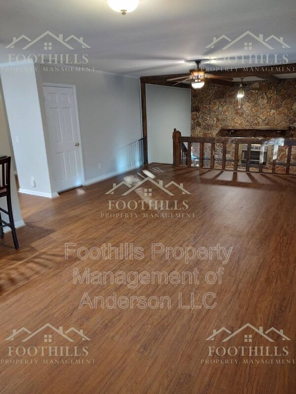 Building Photo - 505 Woodland Cir