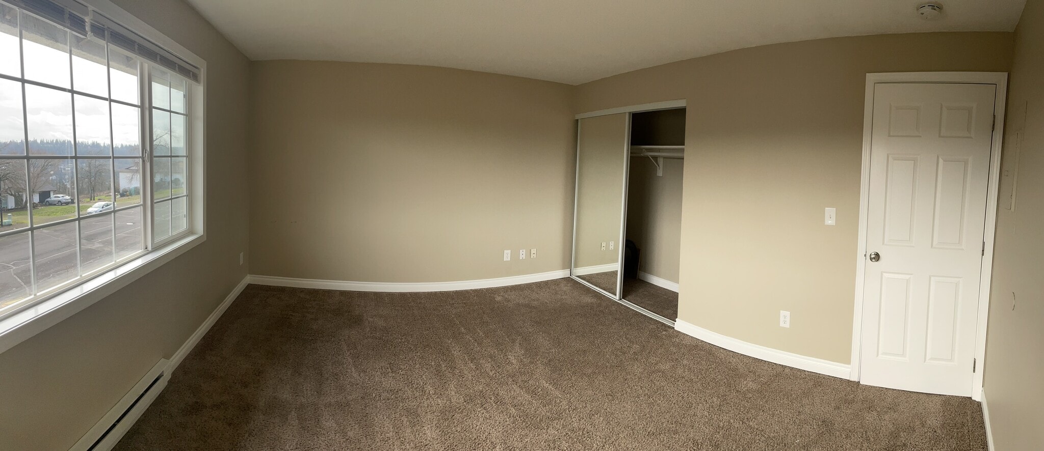 Master Bed - 4360 Imperial Dr