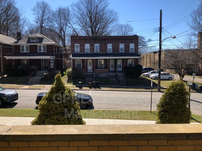 Building Photo - 357 Washington Ave