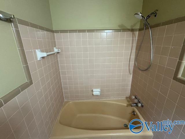 Building Photo - 3104 Cumbres Cir NW