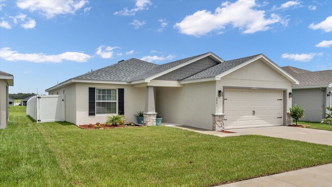 Building Photo - Willow Ridge community in North Lakeland. ...