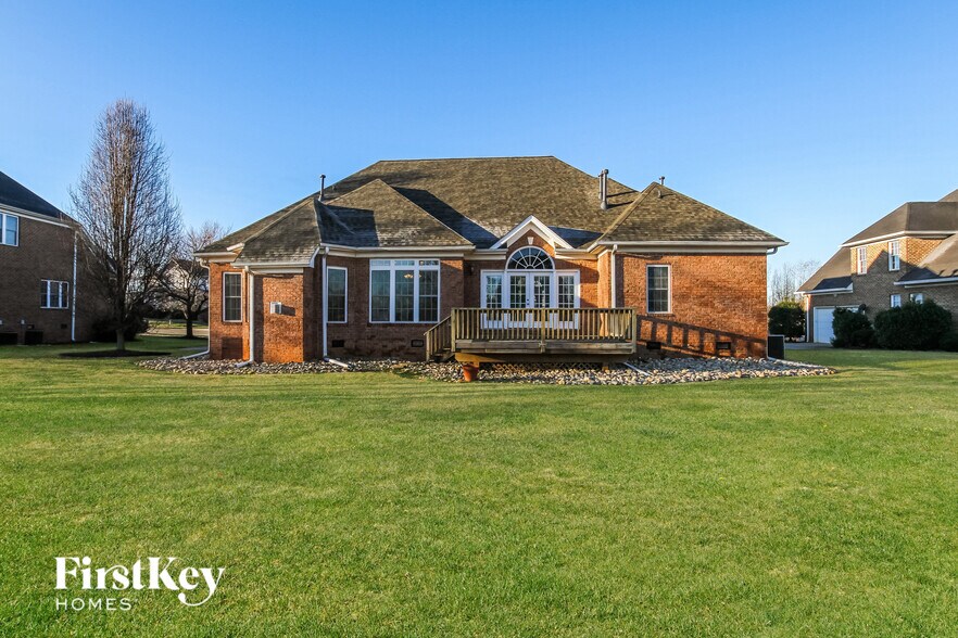 Building Photo - 130 Hunters Hill Dr