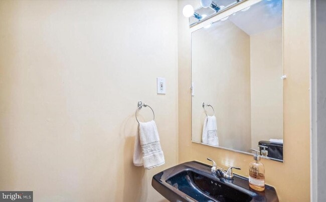 Building Photo - 15907 Elf Stone Ct