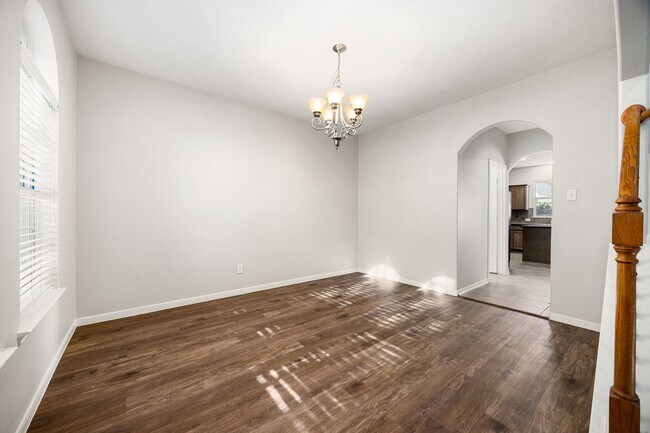 Building Photo - 25202 Florina Ranch Dr