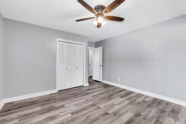 Building Photo - Stylish 3 Bedroom, 2 Bath Ranch with Bright Sunroom and Modern Comforts