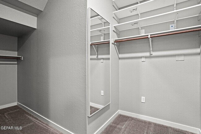 Building Photo - 6936 Brown Mesquite Ln
