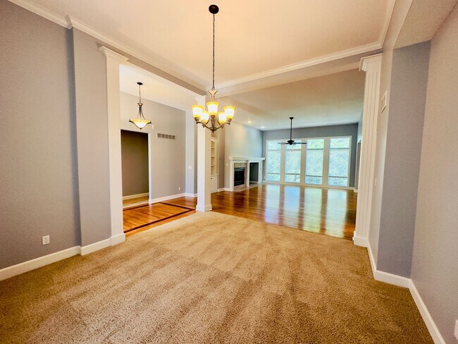 Building Photo - {6411} Enchanted Lake Estates + Updated Kitchen, Fresh Paint Throughout +  Main Floor Primary Bed...