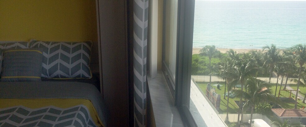 Building Photo - 6345 Collins Ave