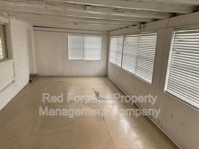 Building Photo - 26515 Angelica Rd