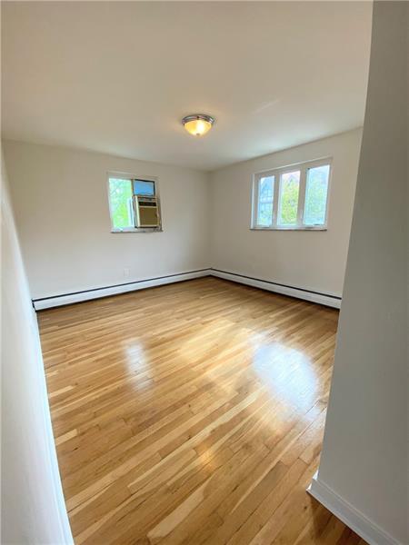 Building Photo - 307 Roup Ave