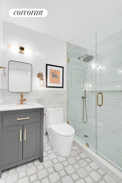 Building Photo - 280 Park Ave S