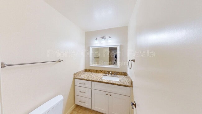 Building Photo - 13274 Creek Park Ln