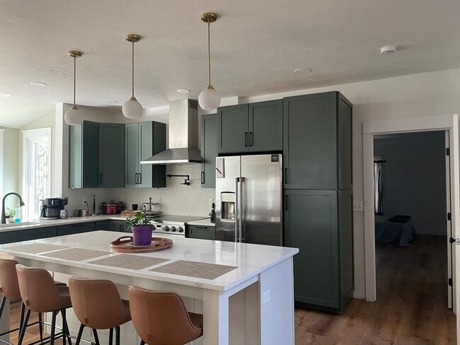 Building Photo - 1 Lamoureux Ln