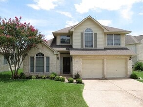 Building Photo - 4008 Sable Oaks Dr