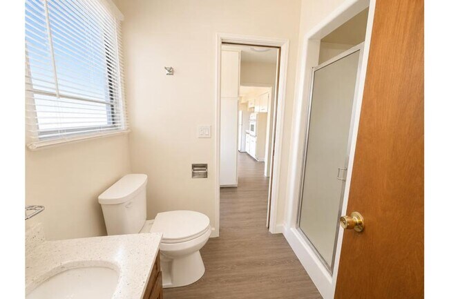 Building Photo - 5240 Prosperity Ln