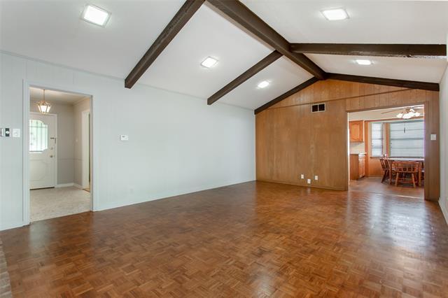 Building Photo - 6105 E University Blvd