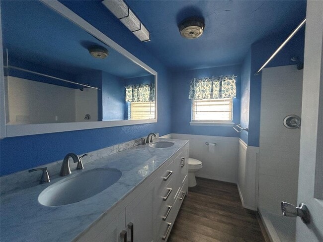 Building Photo - 8441 NW 92nd St