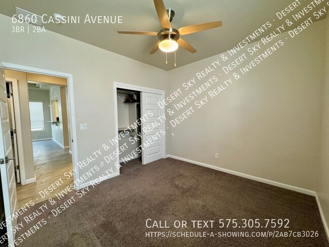 Building Photo - 6860 Cassini Ave