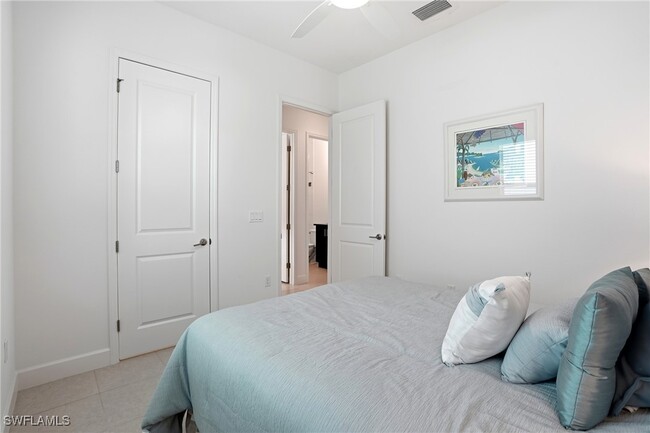 Building Photo - 16027 Marche Pl