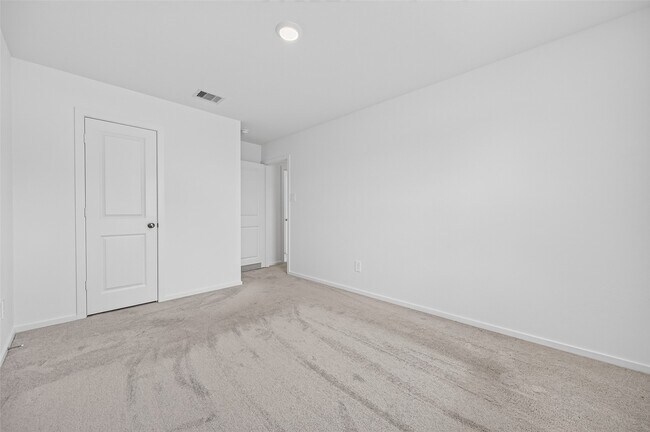 Building Photo - 17938 Becker Lndg Dr