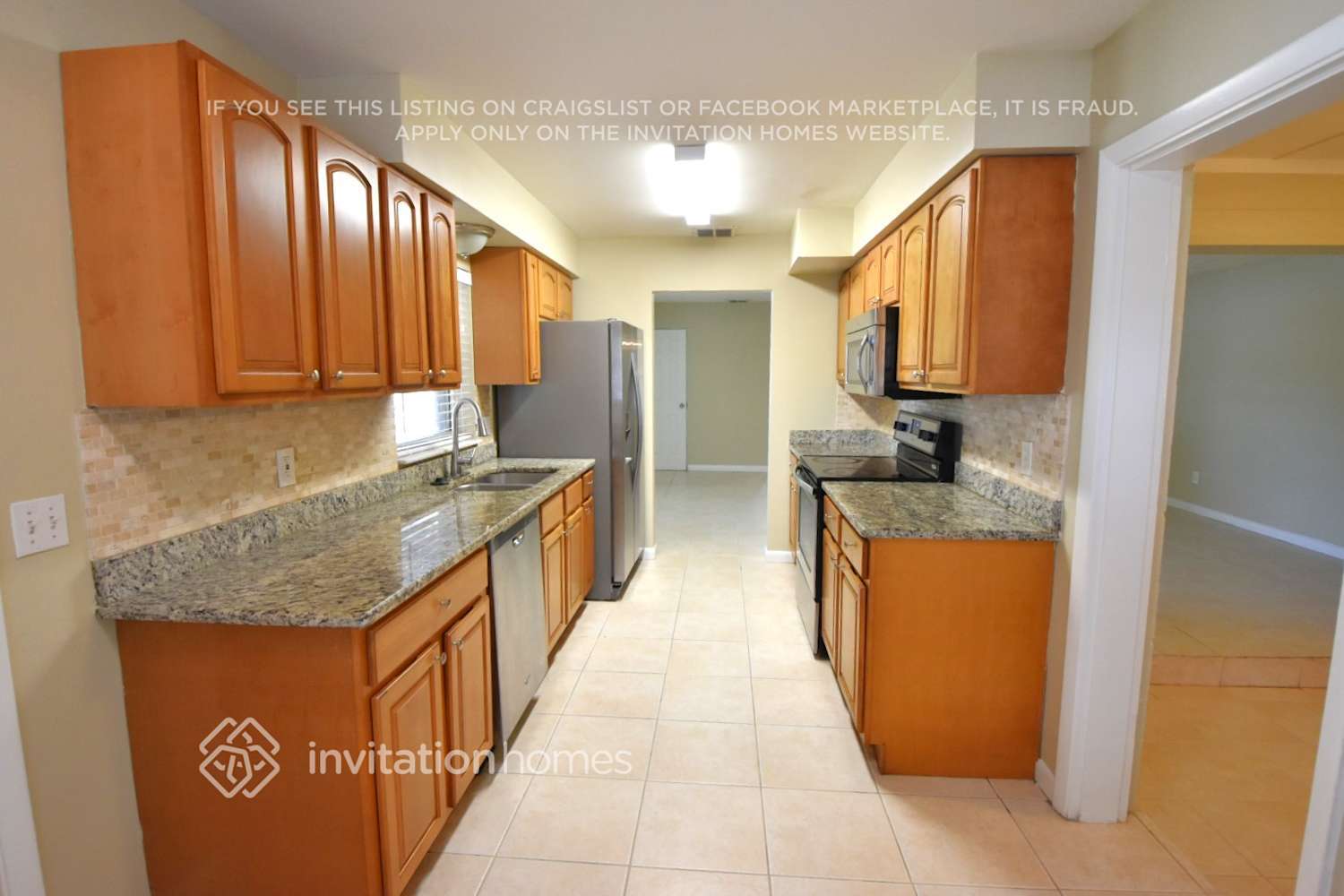 Building Photo - 1305 Viburnum Ln