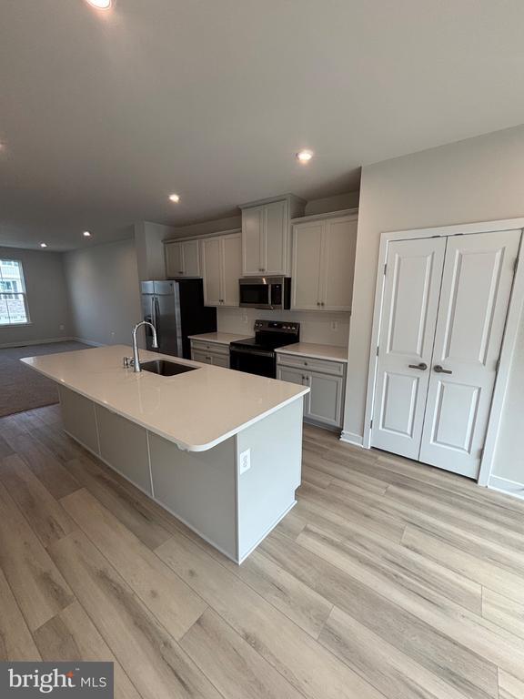 Building Photo - 4362 Southerby Dr