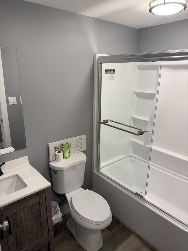 Building Photo - 1615 Dora St