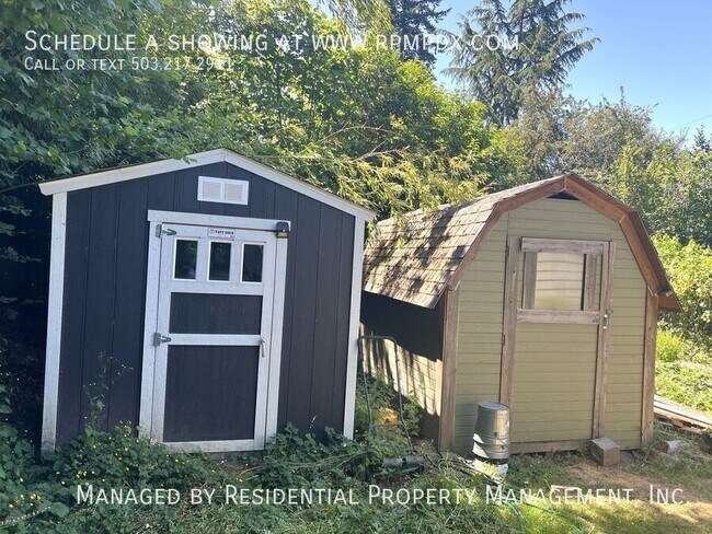 Building Photo - 4512 SW Fairvale Ct