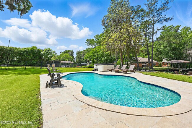 Building Photo - 12818 Micanopy Ln