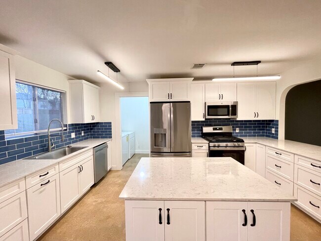 Primary Photo - 9503 Dalewood Dr