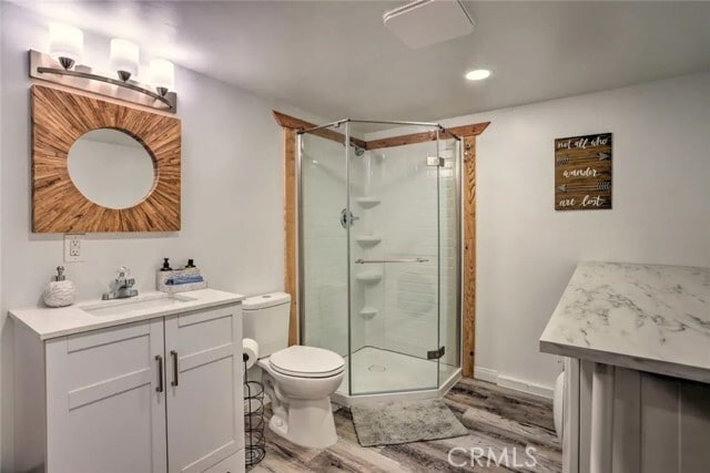 Building Photo - 607 E Victoria Ct