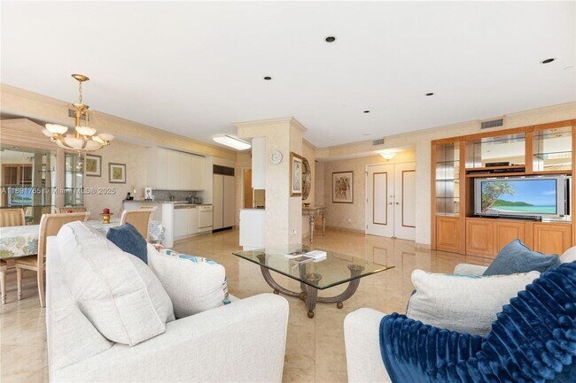 Building Photo - 9601 Collins Ave