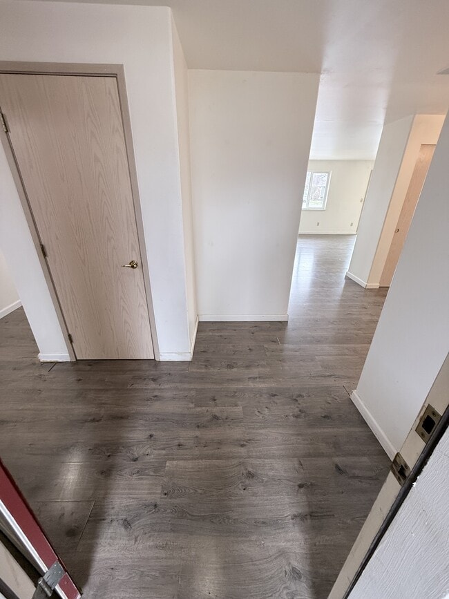 Building Photo - 2731 176th St NE