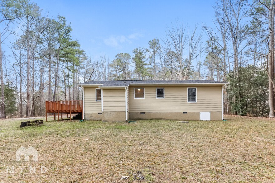 Building Photo - 5032 Hartsfield Dr