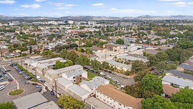 Building Photo - 113-201 S Lillie Ave